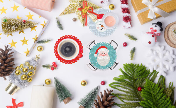 0bd4e60c-ce6d-4172-a53b-b572016b4583.__CR0,0,970,600_PT0_SX970_V1___ 8 Peças – Natal – Kit Porta-copos