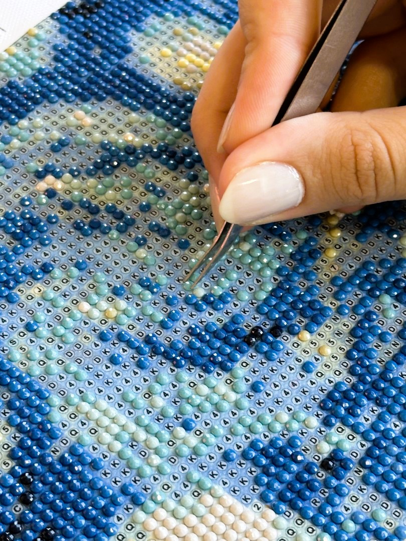 Pintura com Cristais - Detalhe da aplicação