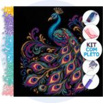Pavão com Cauda Ornamental